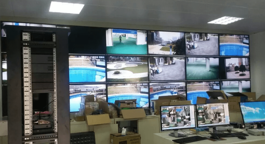 什么|家长联名要求幼儿园打开监控，两个月后家长集体反悔：还是关掉吧