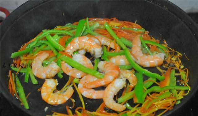 香菜|高中生的早餐，营养很重要，最近我天天给他做这个，5分钟上桌！