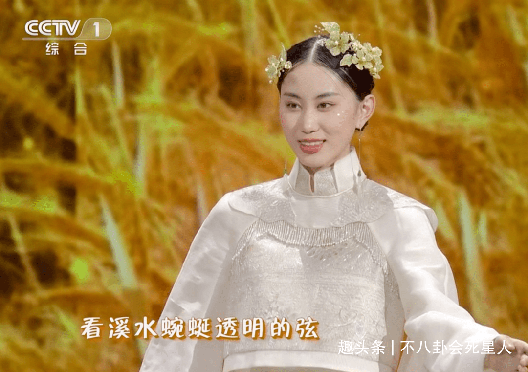 互动性|春晚这5个节目好评高：岳云鹏贾玲笑点密集，吴京甄子丹对打精彩