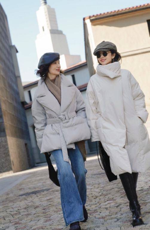 向三木 贝雷帽和针织帽都有着明显的保暖效果