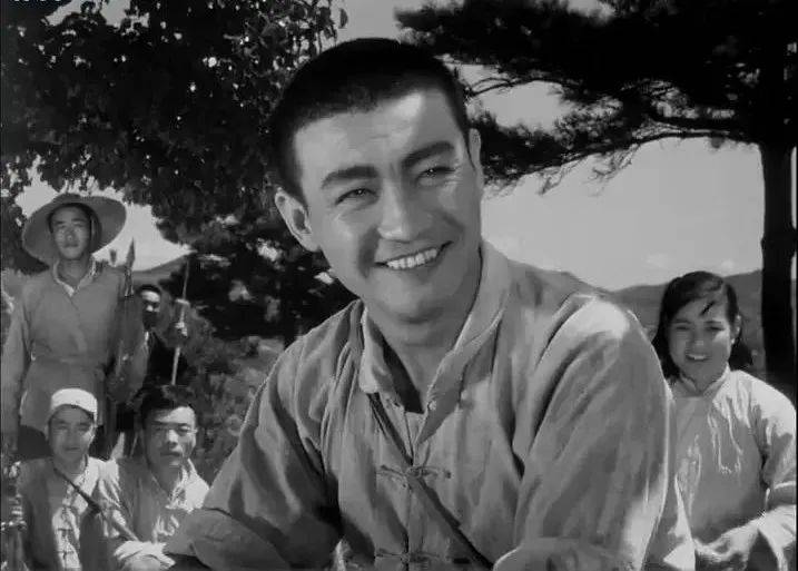 铁道|10位抗战片英雄主演现状:有人成将军,有人罹患癌症,有人已离世