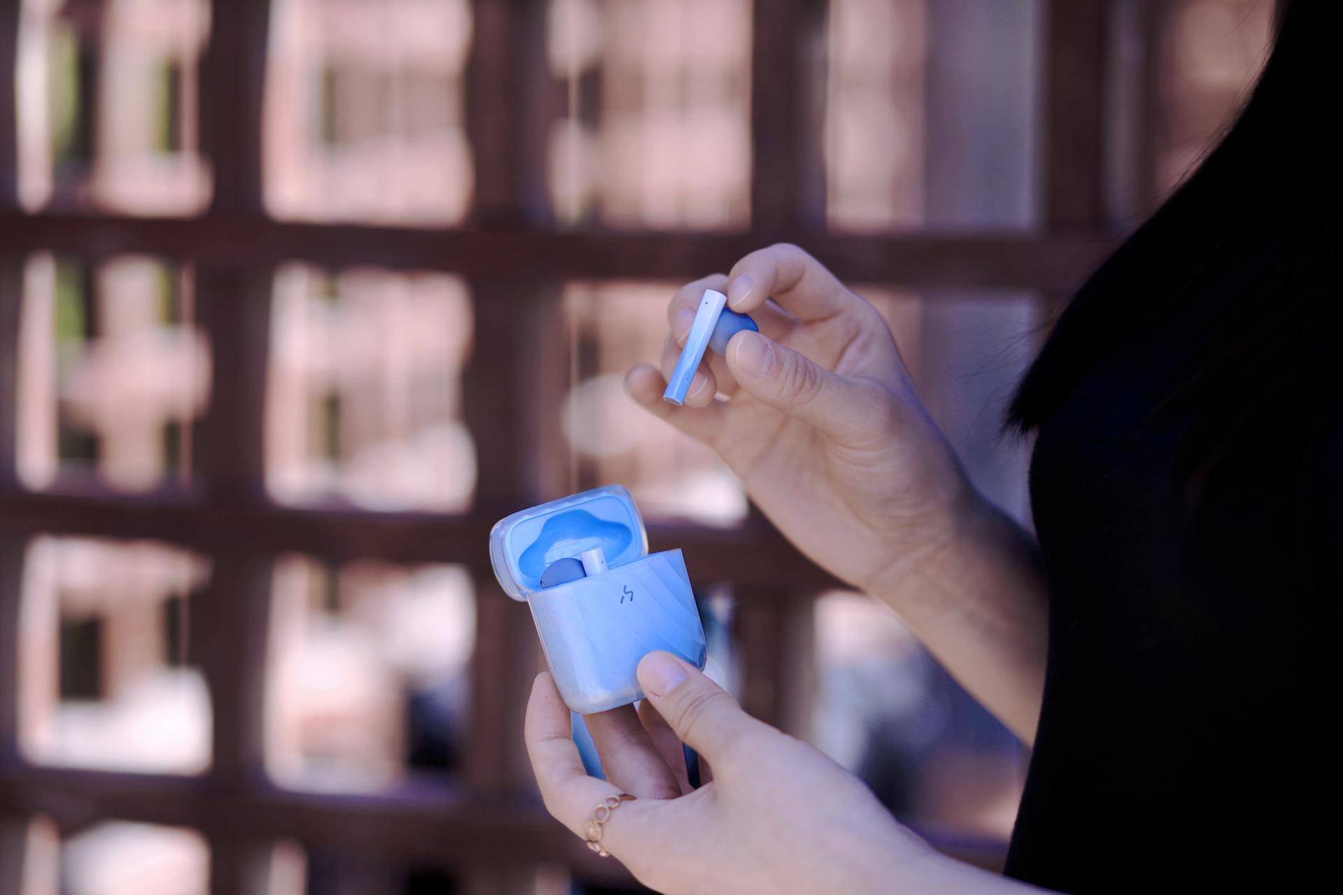 哈氪零度耳机,脱去外壳做回自己,不负年华归来仍是少年