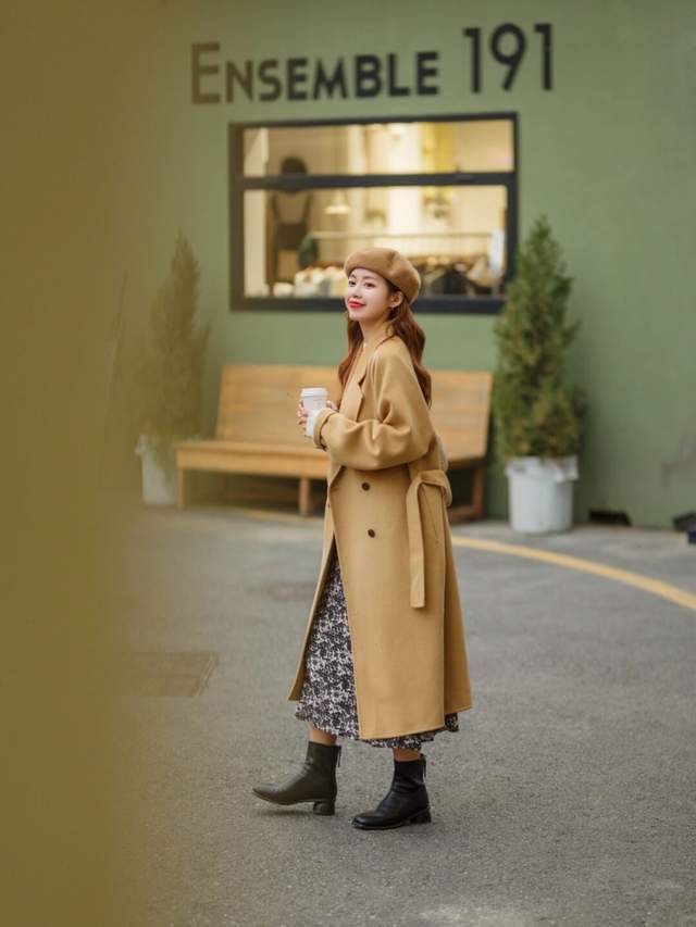 配饰 冬季最美的打开方式，“大衣+毛衣”才是王炸cp，保暖又洋气