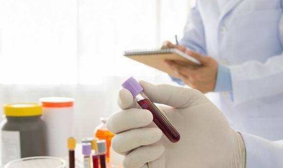 进行|患糖尿病4年，停药2年，现在血糖值恢复正常，他是如何做到的？