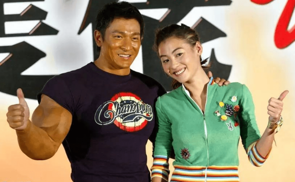 6位耍大牌明星吴谨言爽约央视采访刘露不配合执法大闹火车站