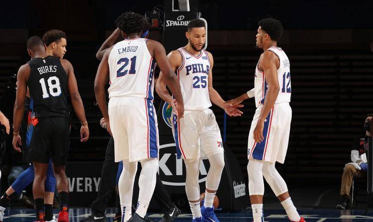 美媒:3换1交易出炉,恩德比地内助,恐扰乱东部局势_西蒙斯