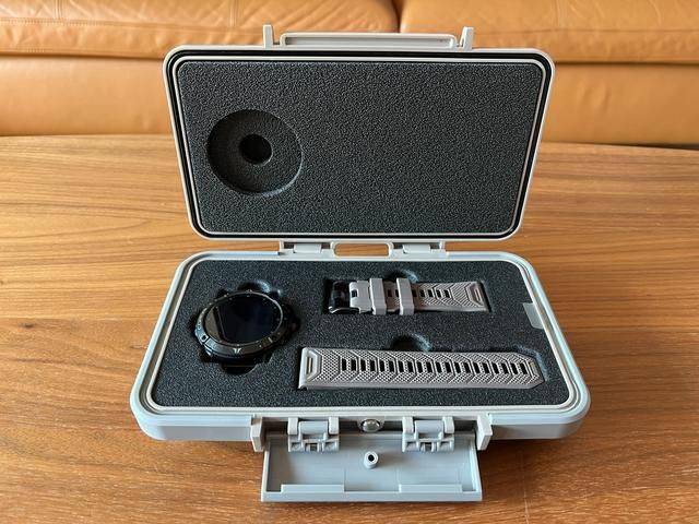 7年Apple Watch、Garmin用户转投COROS VERTIX 2运动手表