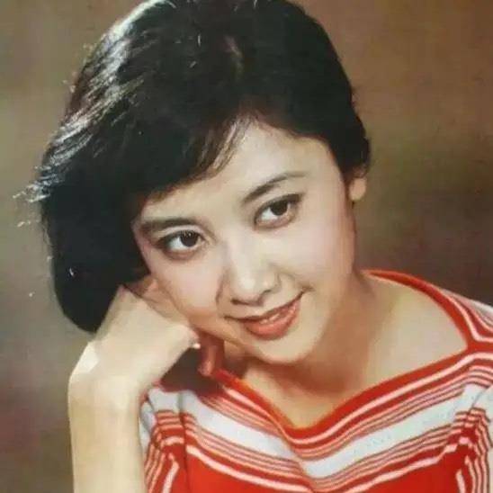 次数|这部电视剧30多年了经久不衰,重播的次数高达3000多次。