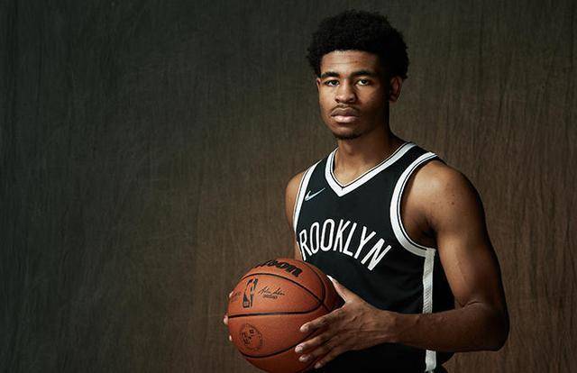 杜兰特赛后怼篮网新秀:明明训练时我打爆了他,他说谎_卡姆·托马斯