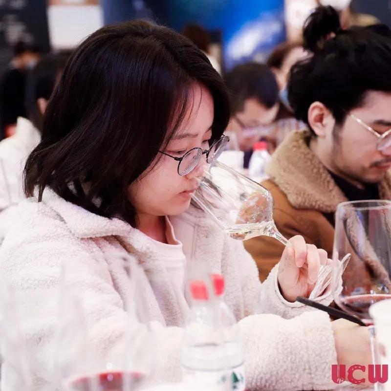 葡萄|ProWine 2021 | 新疆四大葡萄酒产区，首次集体“出海”开拓新“疆”域