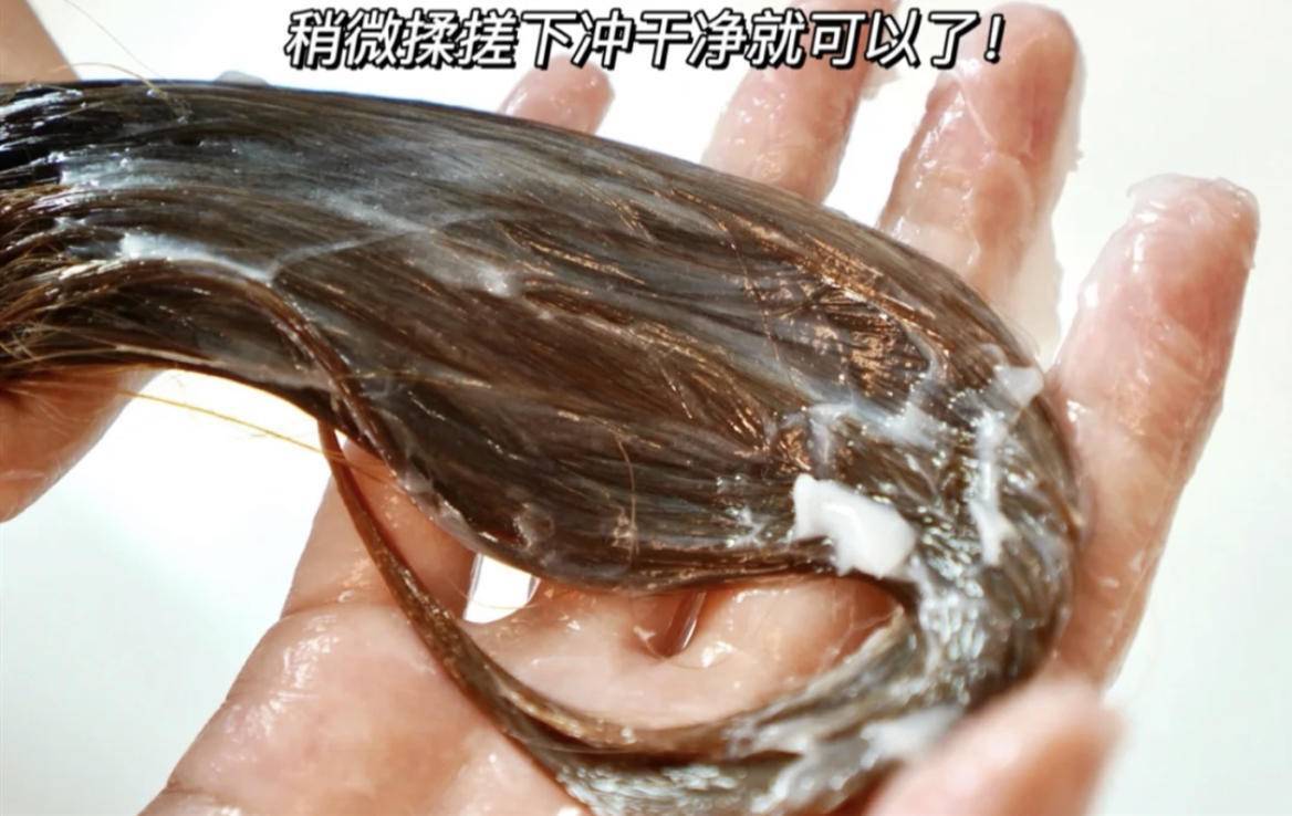 发型美好浪漫的季节，必须烫个蓬松羊毛卷