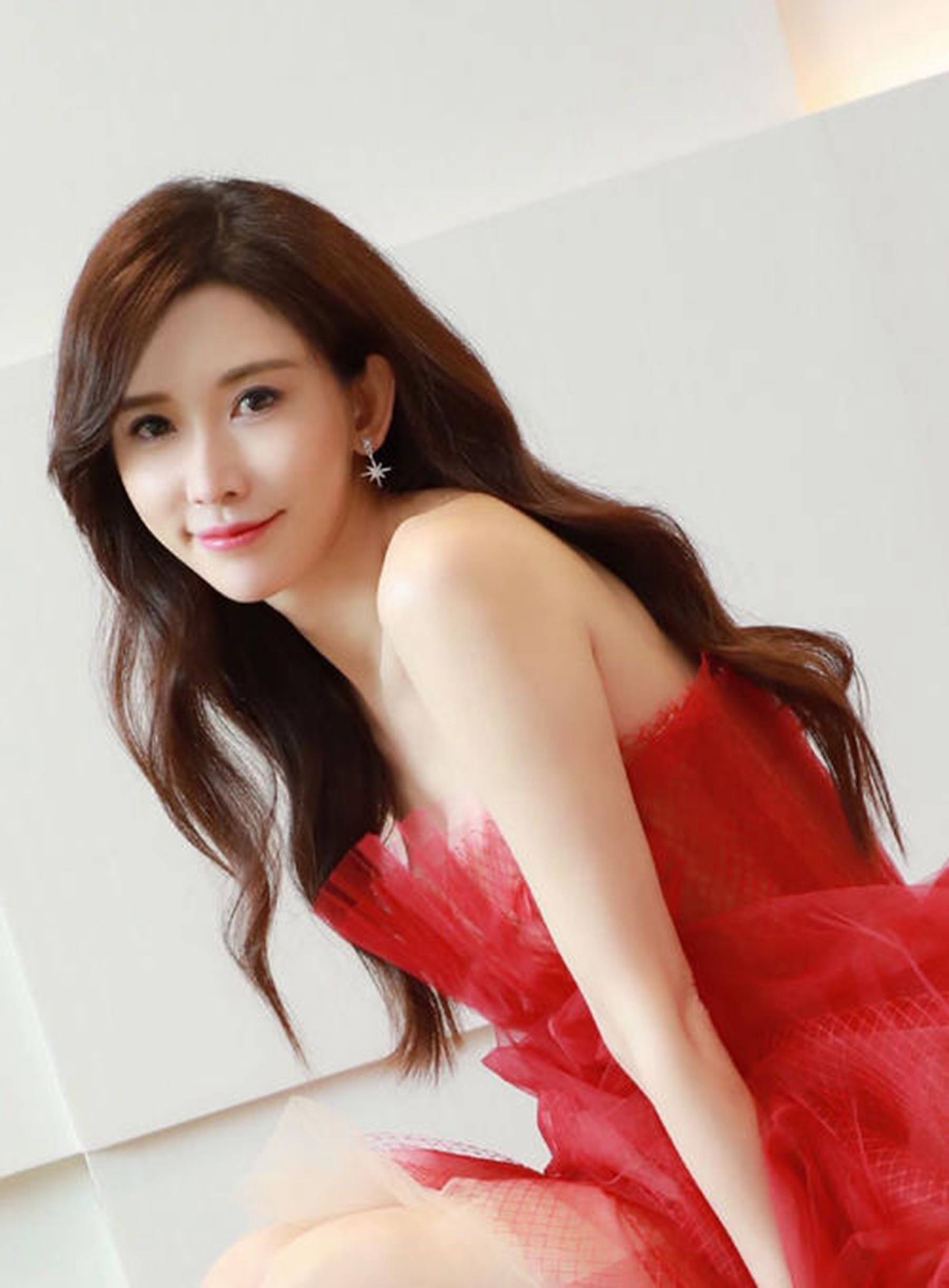 林志玲拿回400万《极挑》的通知费 真实日薪208万