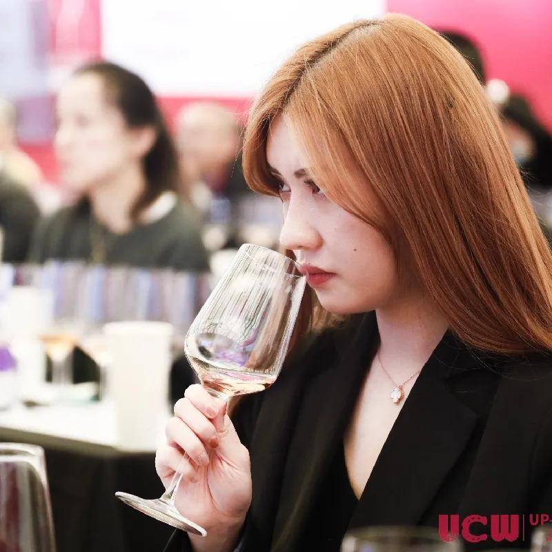葡萄|ProWine 2021 | 新疆四大葡萄酒产区，首次集体“出海”开拓新“疆”域