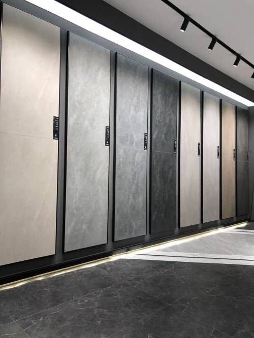 十大品牌、一线品牌利辉陶瓷荣推金质岩系列产品