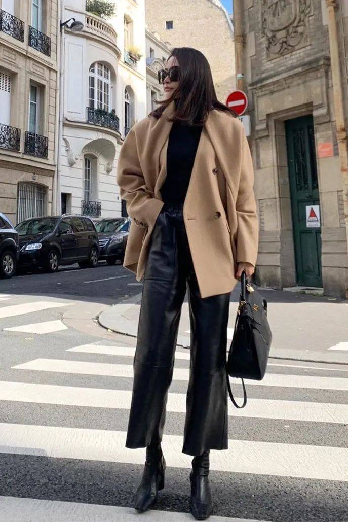 毛衣 比驼色更好穿，今年冬天“奶茶色”火了！