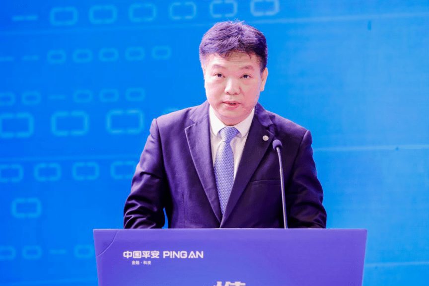 (平安人寿广东分公司副总经理李志峰)