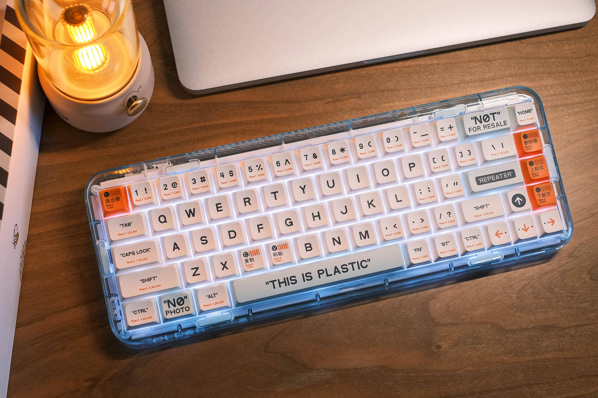 原创始于颜值终于手感melgeek三模机械键盘plastic佳达隆银轴测评