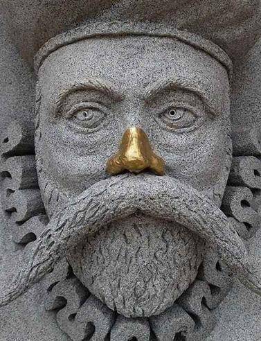 或在婚礼宴会上发生的决斗),第谷的鼻子被他的对手(数学家和贵族)割下