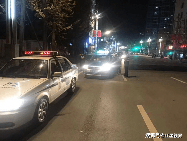 营山县积极开展出租汽车违法违规集中整治行动