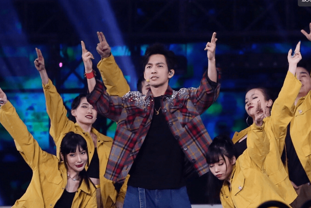 官宣|《有翡》还未播，网传赵丽颖又接新剧，搭档男主也是老熟人