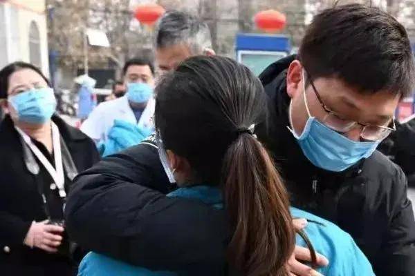 医疗|疫情期间孩子高烧| 成都儿童医院 省心攻略