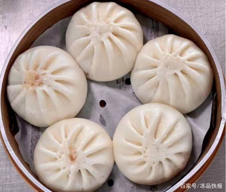 品类|三全小笼包亮相,要用超高性价比击穿包子品类!