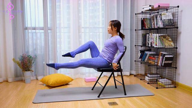 坐在办公室椅子上的运动有哪些?_两条腿_自行车_锻炼