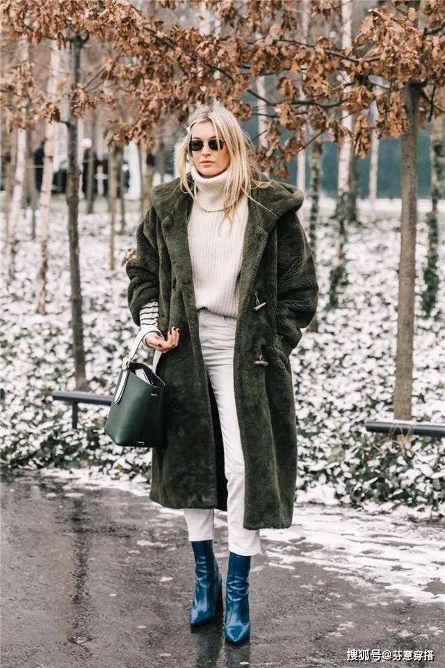 裙子 裸靴已经落伍了！明星都爱上这双“弹力靴”，配裙子裤子都好看！