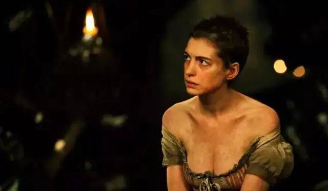 安妮·|《女巫》？不如叫做女妖更贴切