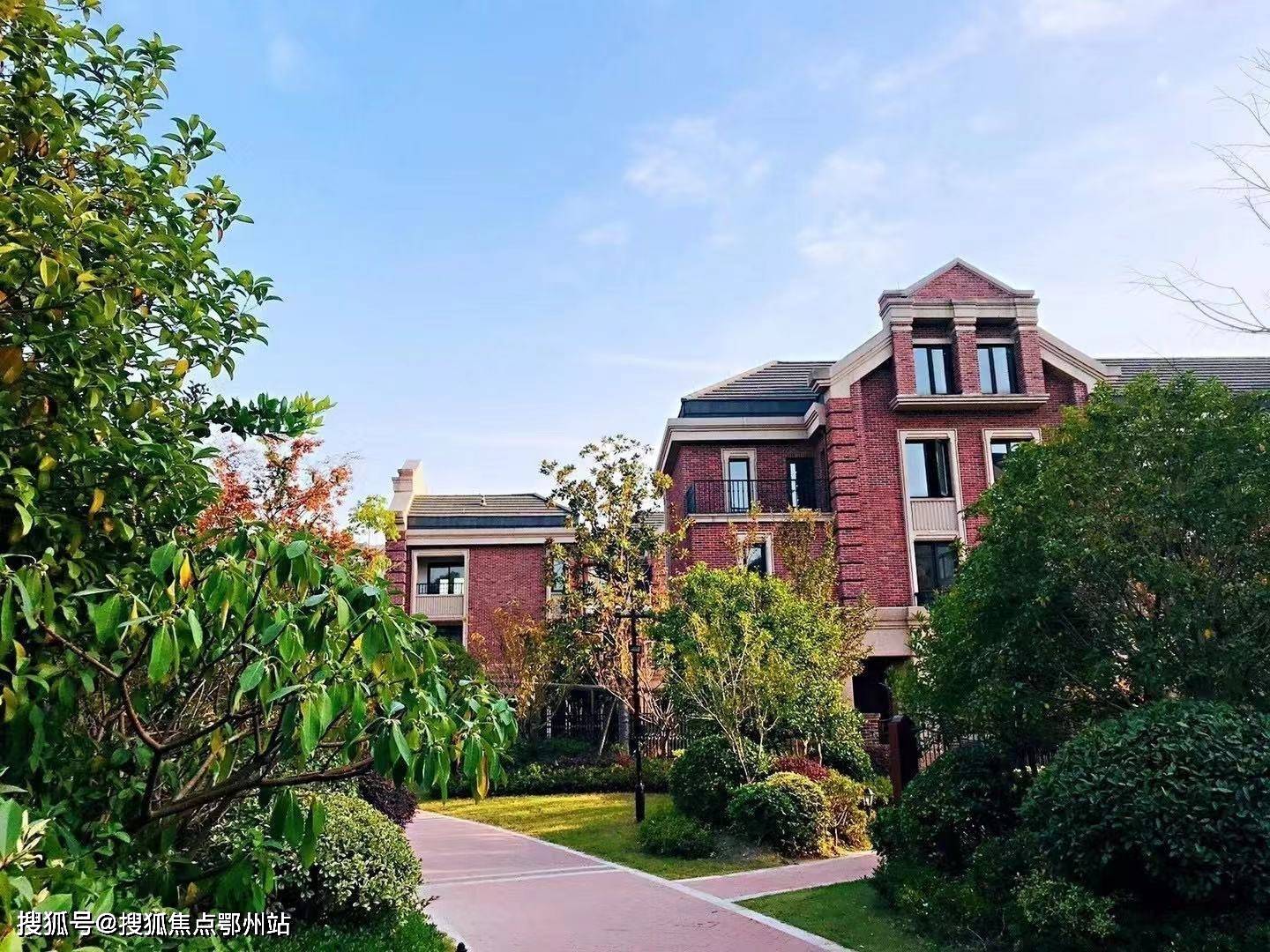 杭州余杭十二橡树售楼处电话丨地址位置丨24小时官方网站丨最新房源官