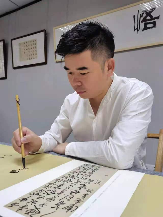 "东莞青年文艺人才"展讯 |"轻笔入梦"伍志明书法作品展