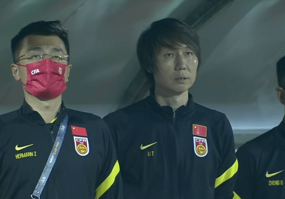 团队|国足天亮了？曝李铁下课倒计时！只剩1%可能性留任，5年合同咋办