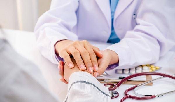 肾脏|20多岁小伙因肾病入院，家长大哭，有可能此事做多了