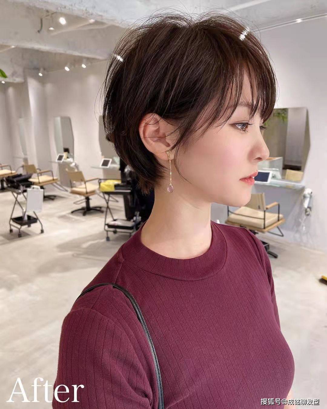 发型换对“精灵系”短发有多美，看完这8组对比就知道，小脸又减龄