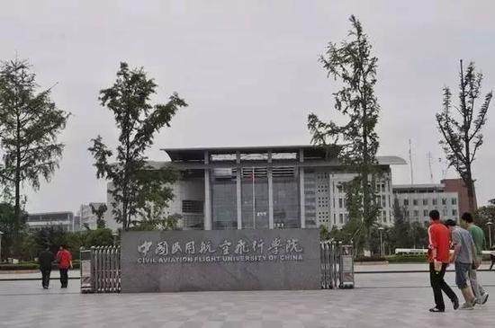 清华大学校花排行榜_清华第15,北大第23,复旦第34,世界QS大学排行榜出炉