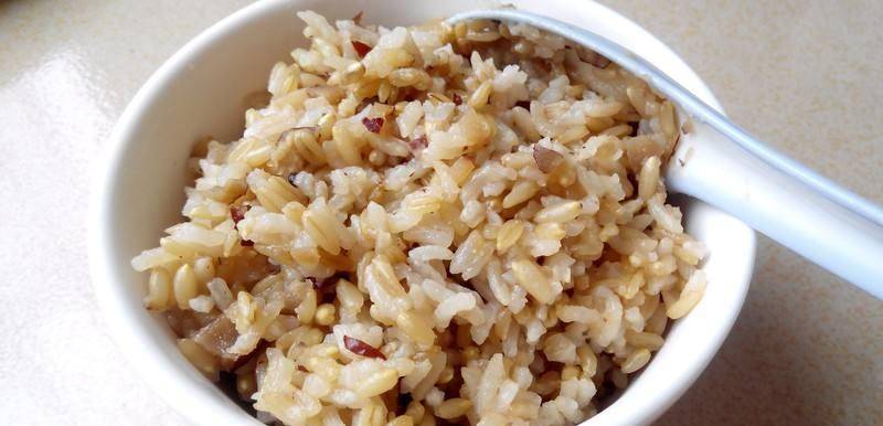 米饭怎么煮可以控糖 b7cb8071fe034cb8b2a18b1960f1d623.jpeg