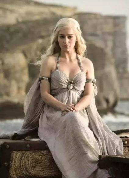 上半身 骗生娃系列：看完这几个可爱萌娃，网友直喊：吃可爱长大的吗？