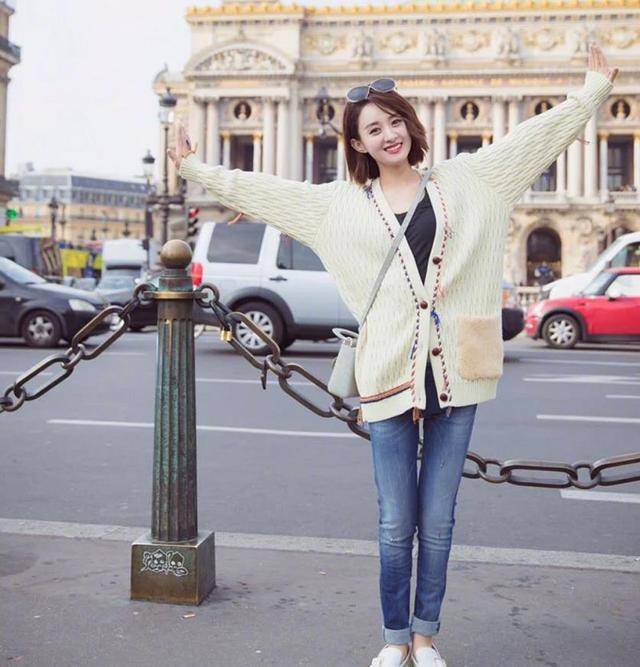 设计 大衣已经失宠，今年流行的外套长这样