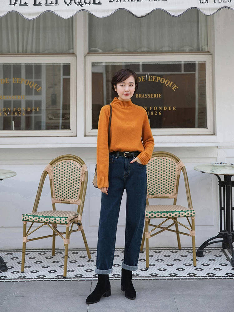 黑色 博主示范告诉你,为什么你穿毛衣不好看,尝试这样穿,简约优雅