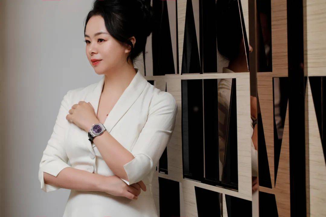 爱彼当高级制表遇上璀璨珠宝，这无敌魅力没人能抵挡！