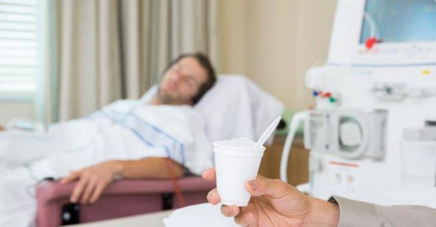 尿酸|32岁男子尿酸860，肾衰竭离世，医生惋惜：一道家常菜是“祸根”