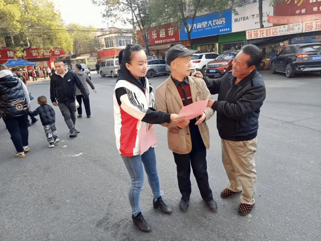 全面行动!南县青树嘴镇防艾禁毒一手抓