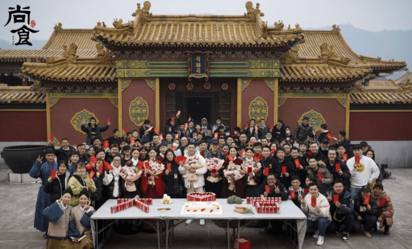 于正又一古装剧官宣杀青照，男女主二搭CP粉圆梦，配角阵容熟人多封面图