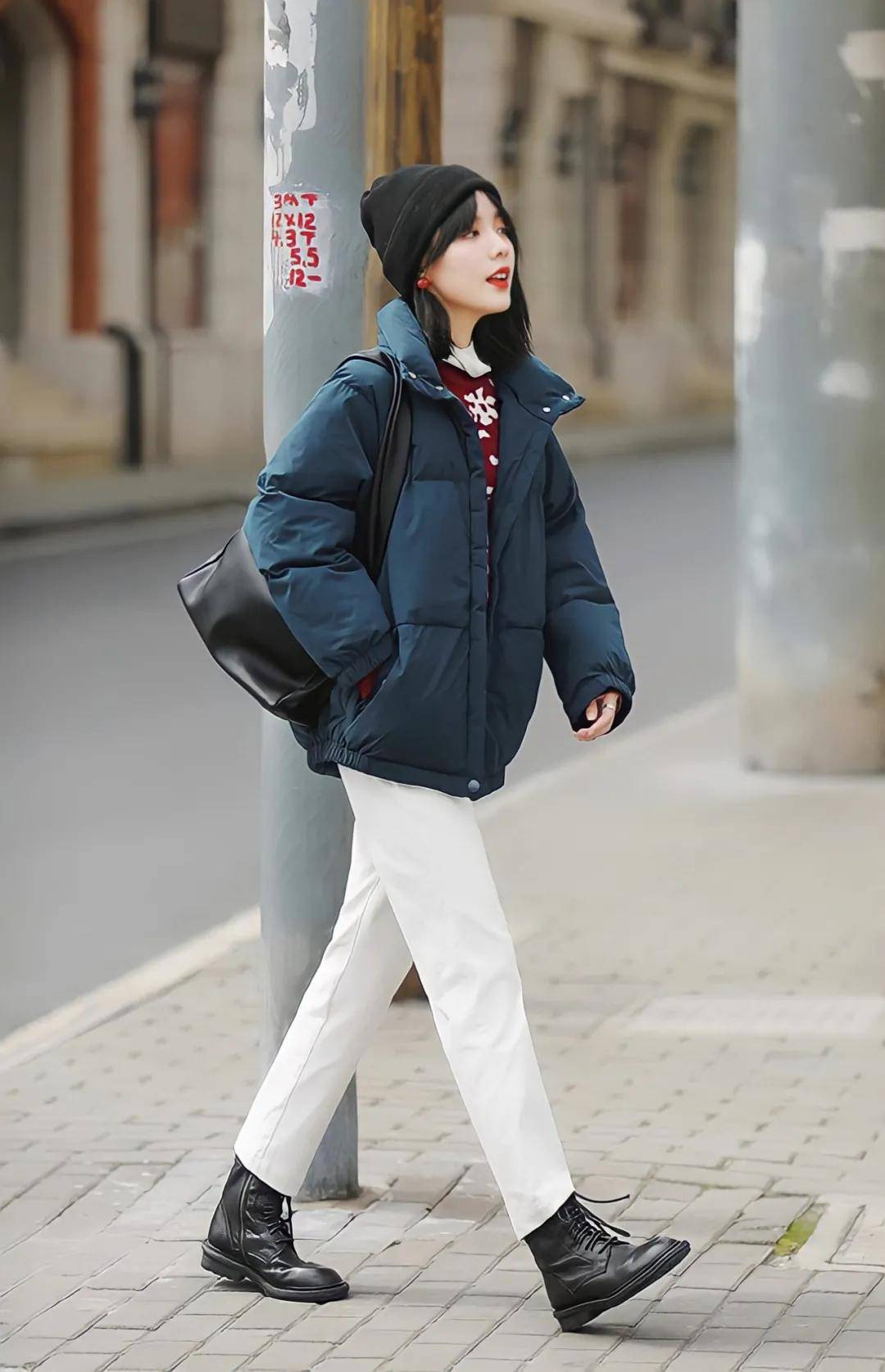 季节 棉服+靴子，棉服+毛衣，今年冬天最in穿搭