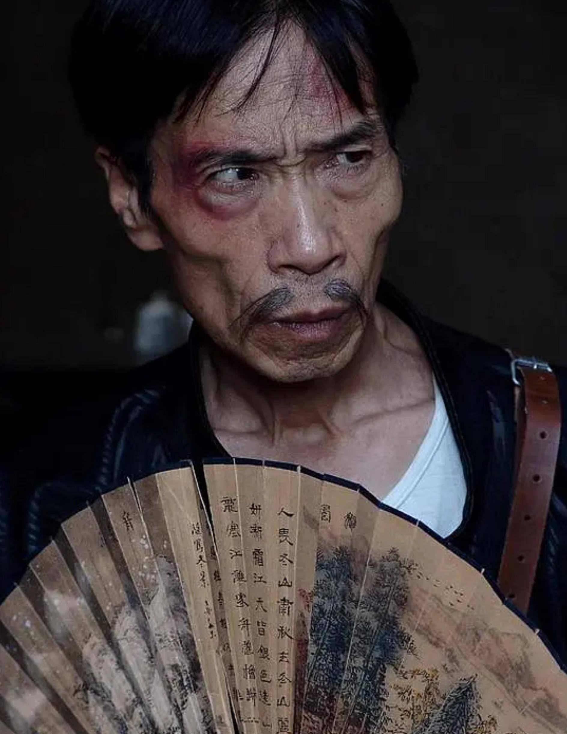 周星驰|8位抢戏的龙套演员，各有各的特色，你对谁的印象最深刻？