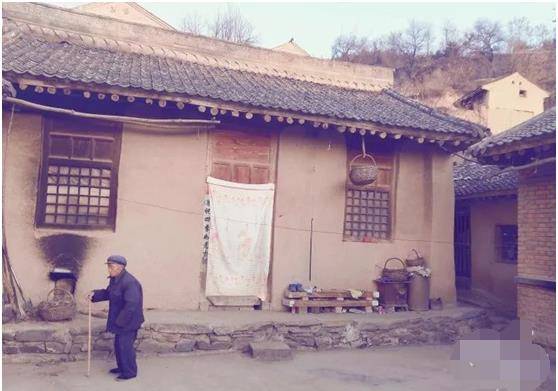 什么|孩子，伸手求助不可耻！初一学生三天只吃免费早餐，因体恤家庭困难