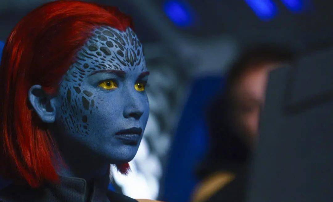 Vanity|五年前她是收入最高的影后，如今和丈夫逛杂货店的她最快乐