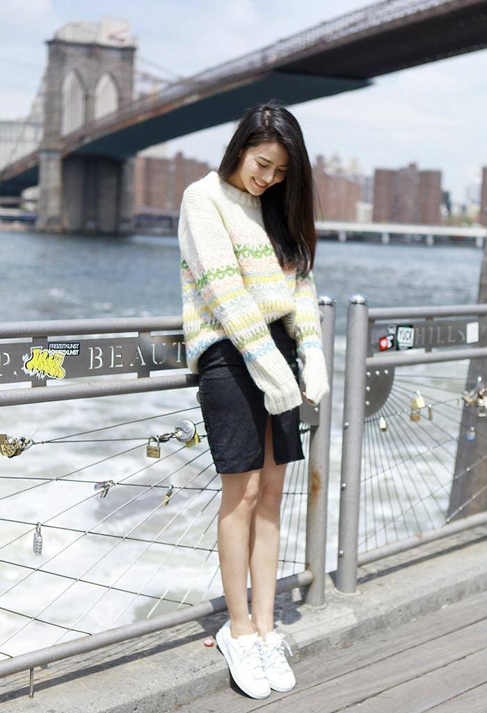 服装 真正有气场的女人，很少穿长裤，裙装才是优雅的根基