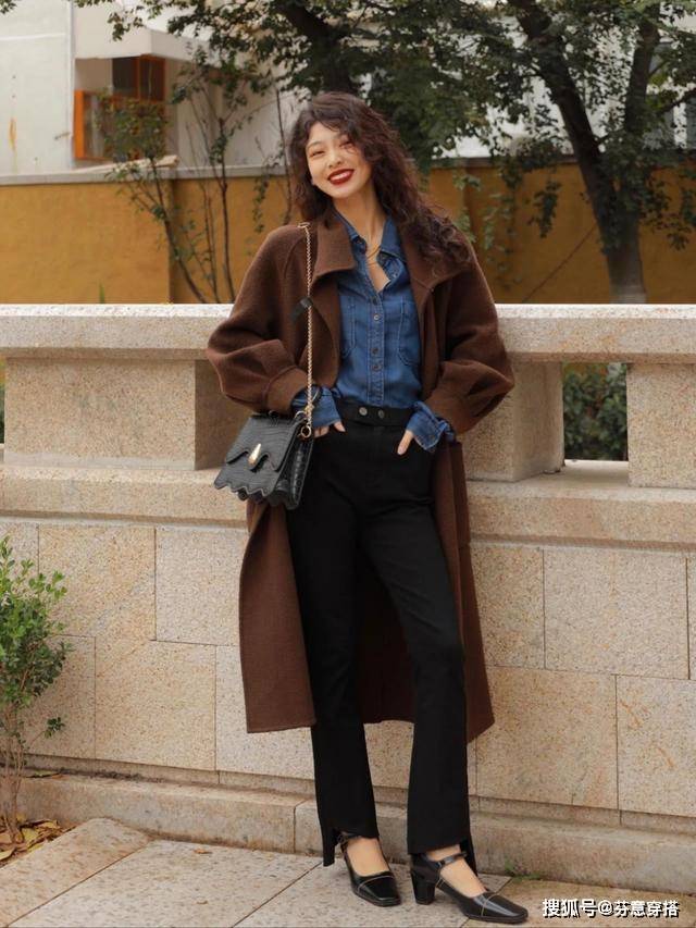 身材 秋冬，如何把“大衣”穿出轻奢感？一要选对款式，二要配对内搭