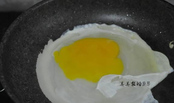 煎饼|超火爆网红饼,12块钱还要排长队,自己在家做,2块钱搞定!